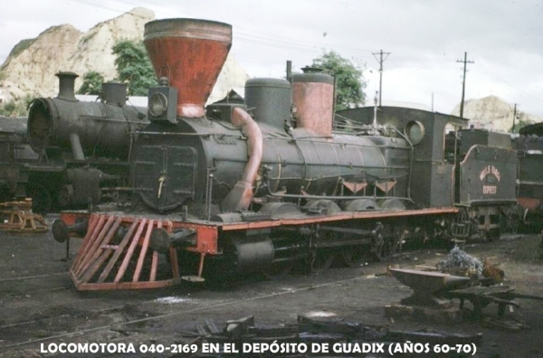 040 2169 Depósito de Guadix años 60-70 Periodico